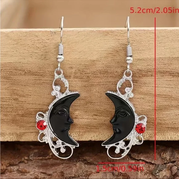 Hollow Synthetic Gemstone Black Moon Inlaid Red Rhinestone Drop Earrings Faux Fa - Picture 5 of 9